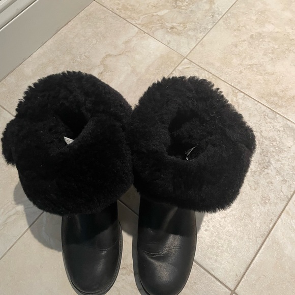 Ugg Pernille boot EUC hard to find black:Make offer! - Picture 7 of 12